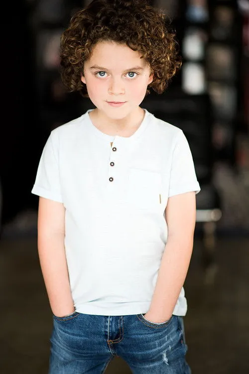 Hannah Bos ha trabajado con Benjamin Goas en 1 ocasiones