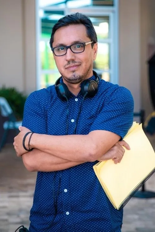 Eduardo Rosado ha trabajado con Benjamín López en 1 ocasiones