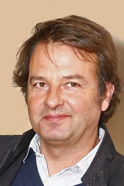 Benoît Graffin interpretando a Laurent