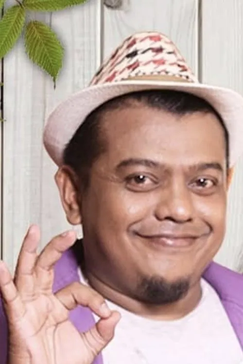 Benu Buloe interpretando a Kirno