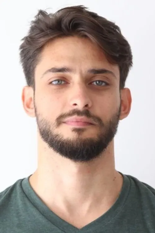 Berk Yarıcı — personaje: Baris