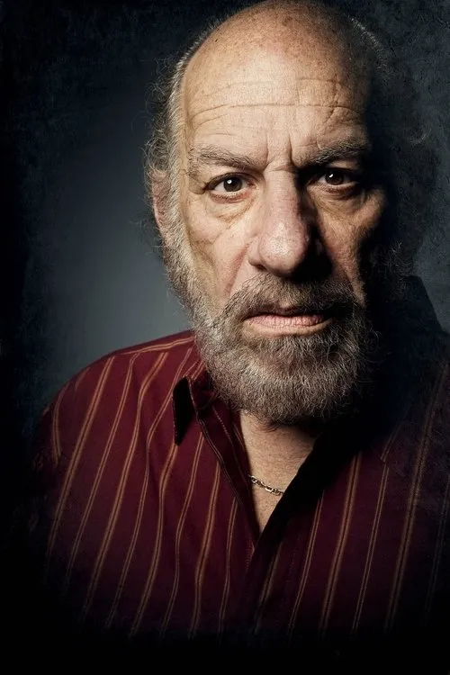 Bern Cohen interpretando a Reb Goshen