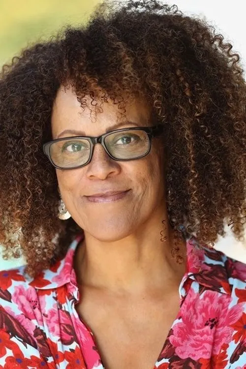 Kwasi Kwarteng ha trabajado con Bernardine Evaristo en 1 ocasiones