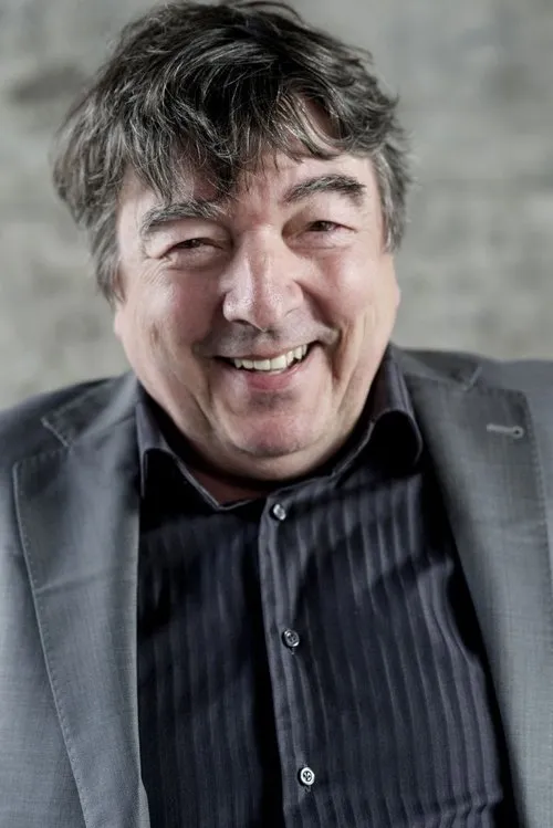 Bernhard Leute interpretando a Mann im Zug