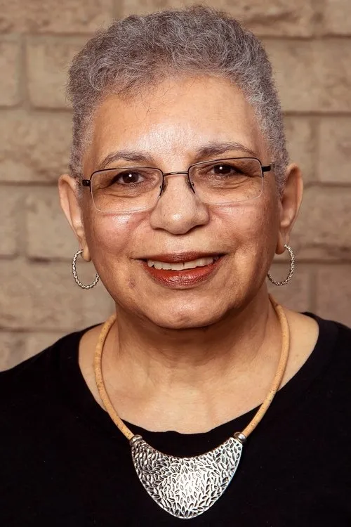 Bernice Carnegie interpretando a Herself