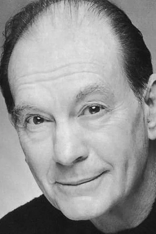 Bernie Rachelle interpretando a Chaim