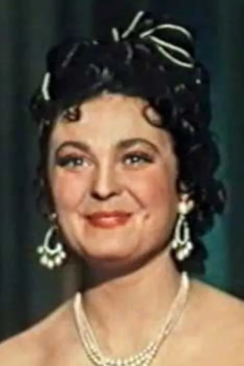 Berta Vinogradova interpretando a Julia