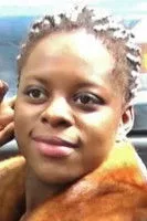 Petra von Schatz ha trabajado con Bertoulle Beaurebec en 1 ocasiones