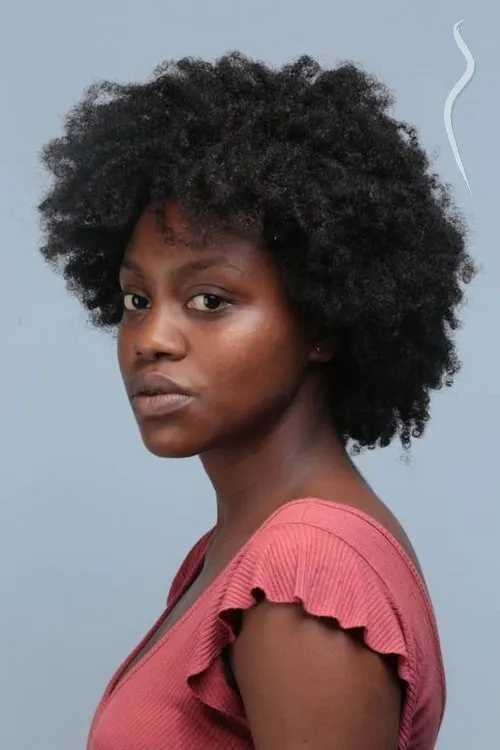 Asier Flores ha trabajado con Betiza Bismark en 1 ocasiones