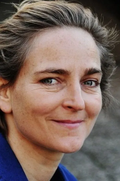 Dennis Mojen ha trabajado con Bettina Hoppe en 2 ocasiones