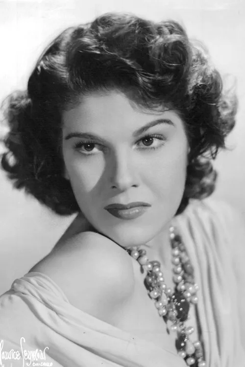 Betty Lou Gerson interpretando a Mrs. Lord