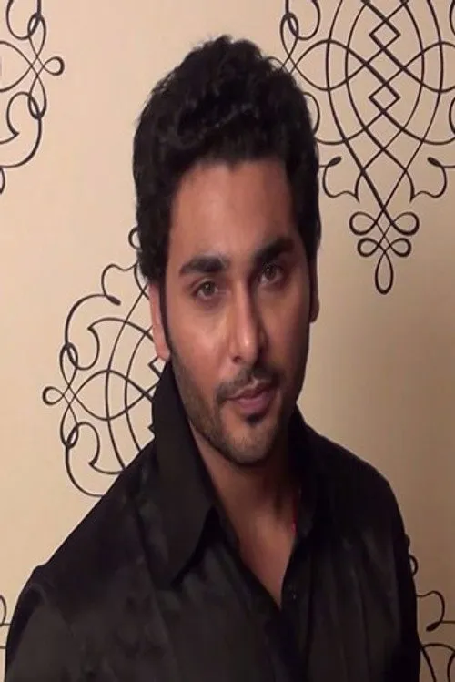 Bharat Chawda interpretando a Hardik