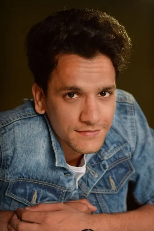 Bhupendra Jadawat — personaje: Lutfi