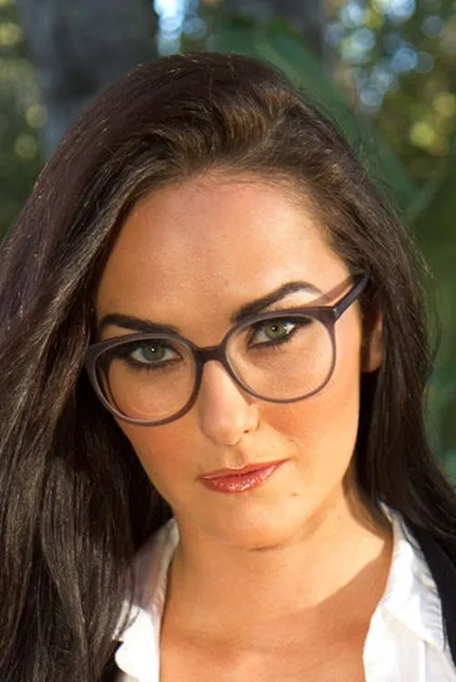 Bianca Breeze interpretando a (archive footage)