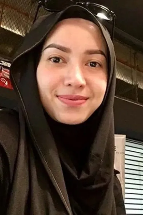 Ayu Raudhah ha trabajado con Bienda en 1 ocasiones