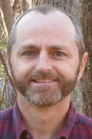 Dakota Hood ha trabajado con Bill Bennett en 1 ocasiones