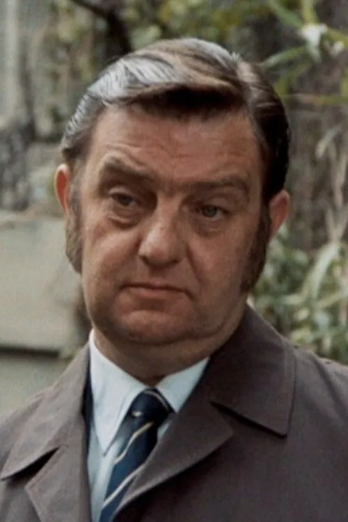 Joe Kenyon ha trabajado con Bill Dean en 2 ocasiones