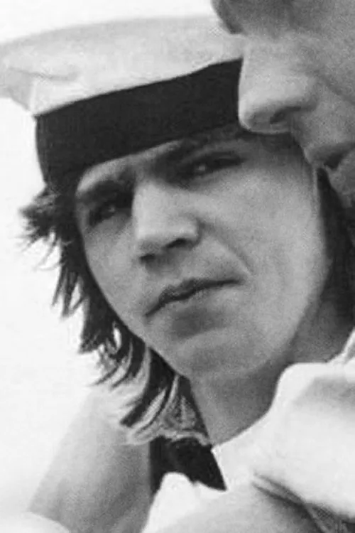 Toby Lawrence ha trabajado con Bill Lake en 1 ocasiones