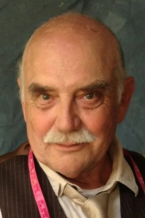 Scott Lilly ha trabajado con Bill Suplee en 1 ocasiones