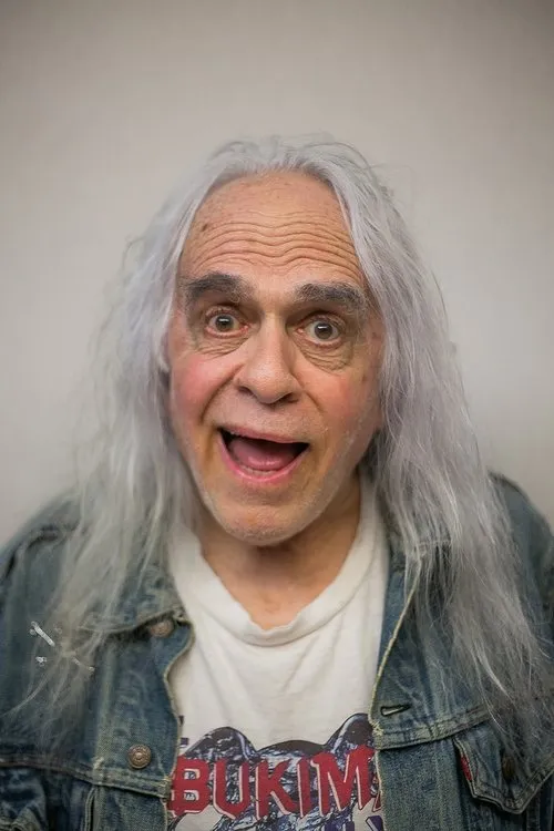 Bill Weeden interpretando a Mr. Speedy