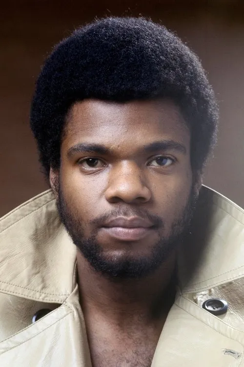 Billy Preston interpretando a Self (archive footage)