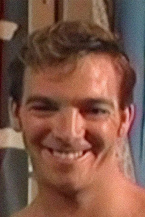 Billy Slater interpretando a