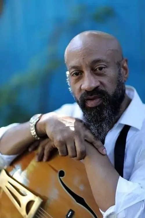 Saundra Williams ha trabajado con Binky Griptite en 1 ocasiones