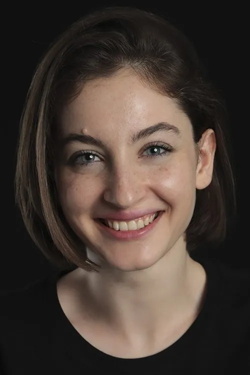 Binnur Işık en su biografía y filmografía