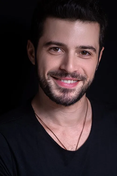 Birhan Tut interpretando a Niyaz