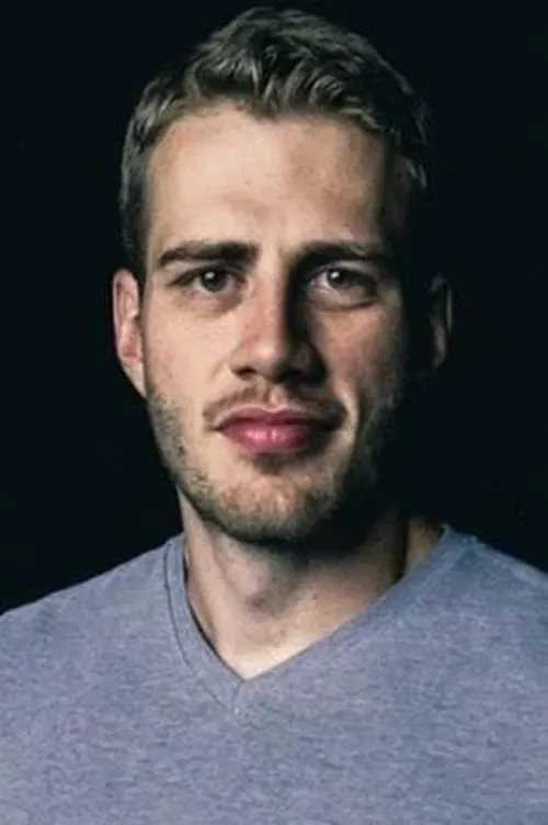 Elyse Willems ha trabajado con Blaine Gibson en 2 ocasiones