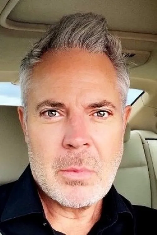 Howard Bragman ha trabajado con Blair Garner en 1 ocasiones