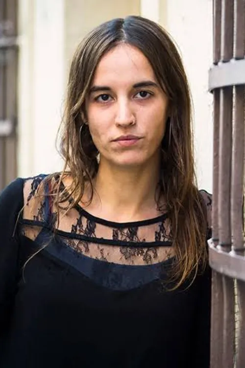 Blanca Llum Vidal interpretando a Fantasma