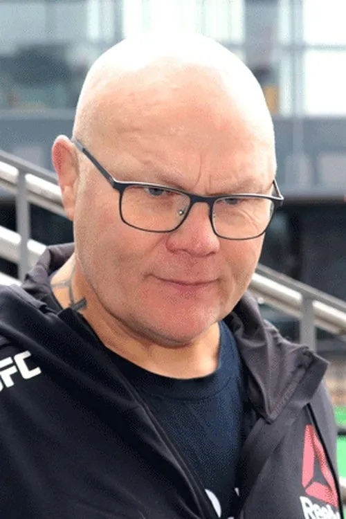 Branko Cikatic ha trabajado con Bob Schrijber en 1 ocasiones