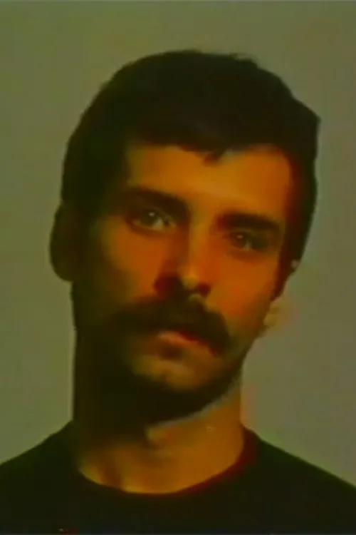 Bob Shane interpretando a