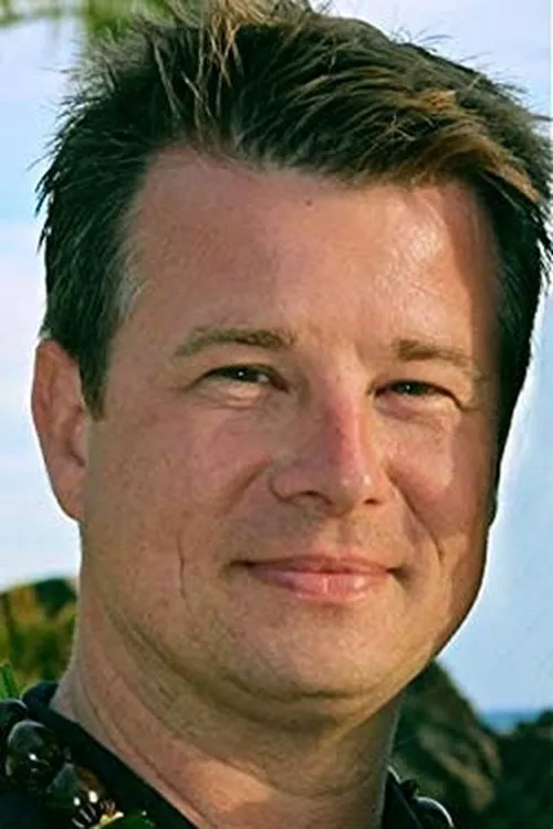 John P. Navin, Jr. ha trabajado con Bobby Fite en 1 ocasiones