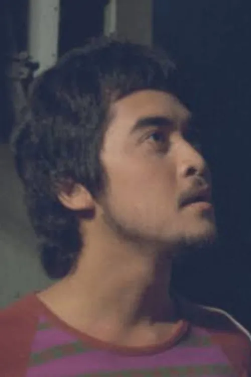 Jojo Abella ha trabajado con Bobby Roldan en 1 ocasiones