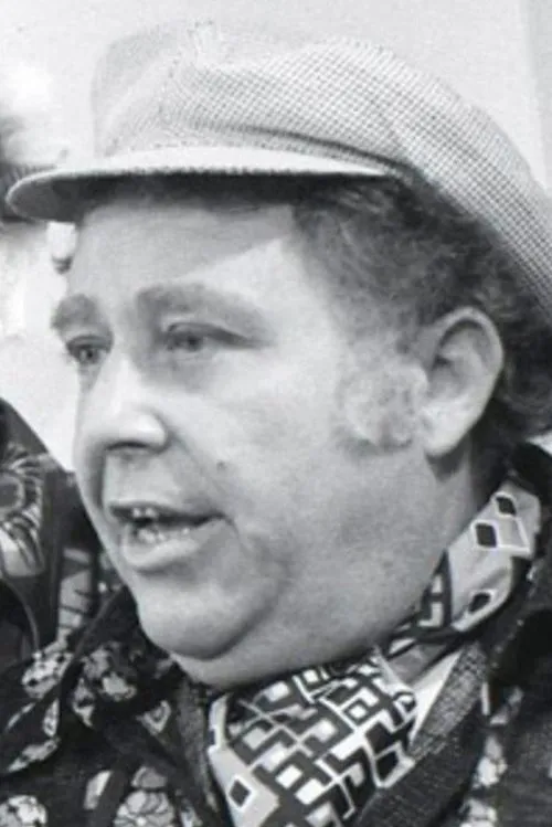 Bomba Tzur interpretando a