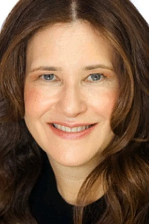 Bonnie McNeil interpretando a Patricia