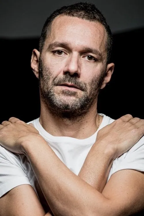 Juri Camisasca ha trabajado con Boosta en 1 ocasiones