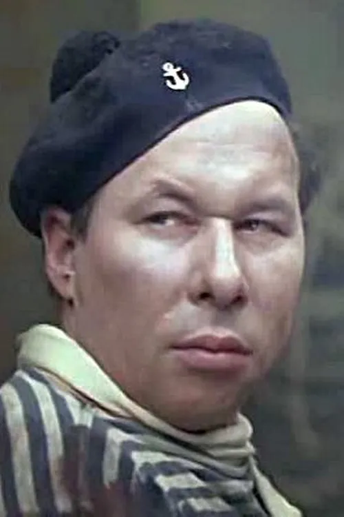 Борис Александров interpretando a 