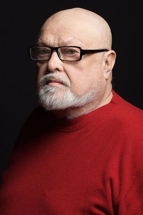 Борис Быстров interpretando a Colonel