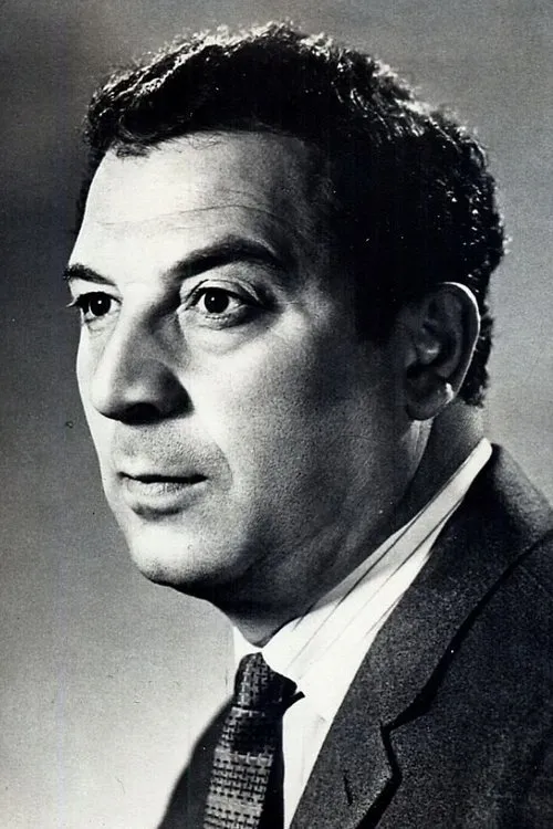 Boris Sichkin interpretando a General Vladimir Soschkin