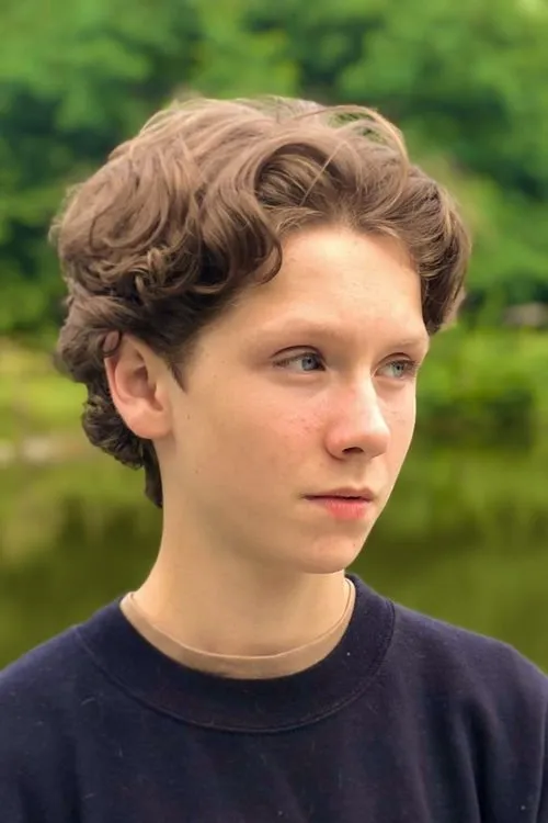 Borys Otawa interpretando a Felek