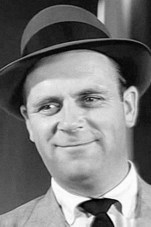 Max Mellinger ha trabajado con Brad Trumbull en 2 ocasiones