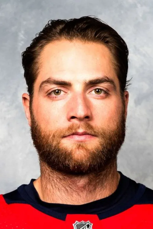 Philipp Grubauer ha trabajado con Braden Holtby en 1 ocasiones