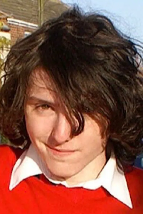 Bradley Hayden interpretando a