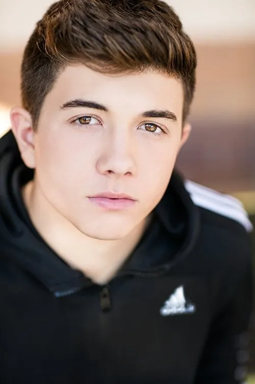 Colleen Crabtree ha trabajado con Bradley Steven Perry en 1 ocasiones