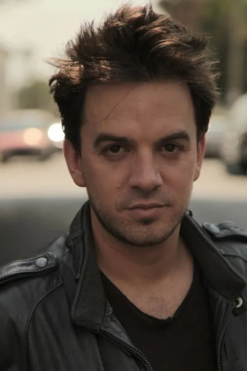 Tara Stewart ha trabajado con Bradley Wayne James en 1 ocasiones