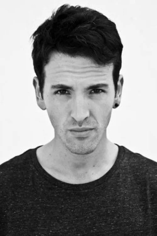 Avelino González ha trabajado con Brais Yanek en 1 ocasiones