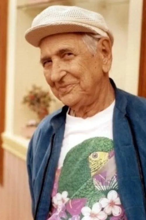 Brandão Filho interpretando a 